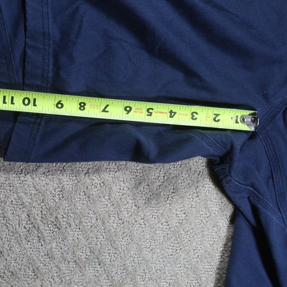 Duluth Trading Size 44x10 Navy Blue Cargo Shorts - Picture 5 of 5